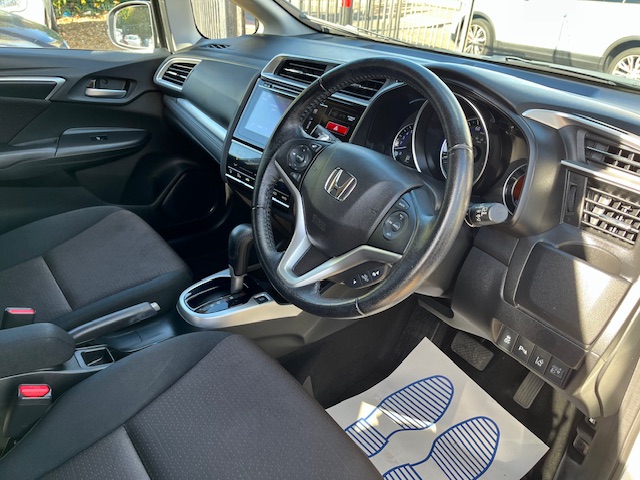 Honda Jazz 1.4 EX-NAVI I-VTEC CVT