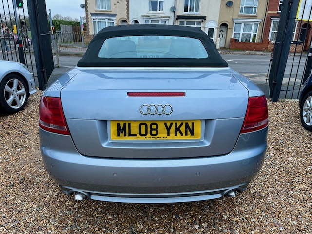 Audi A4 2.0 TDi S-Line Convertible