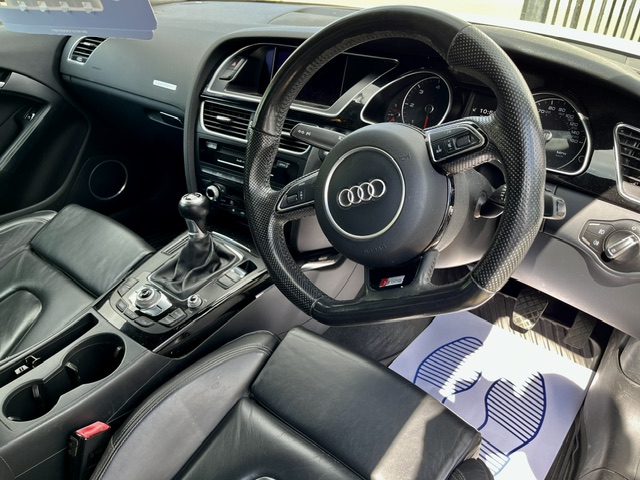 Audi A5 2.0 TDI S-Line Black Edition Quattro