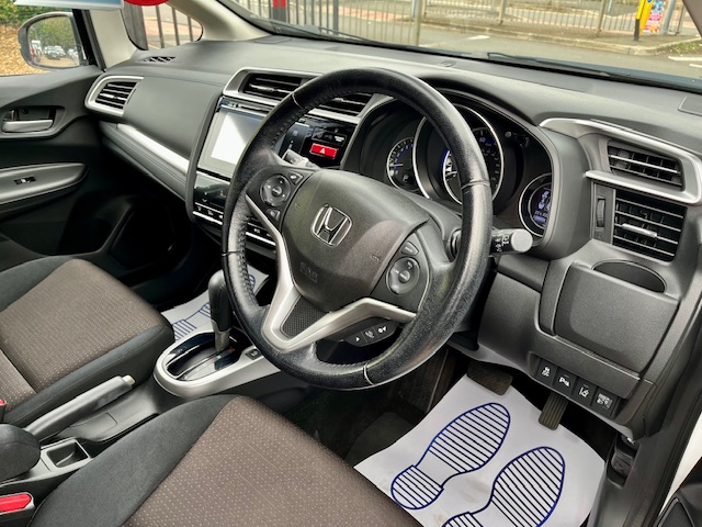 Honda Jazz 1.4 EX-NAVI I-VTEC CVT