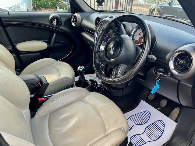 Mini Countryman 1.6 Cooper
